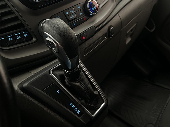 Ford Transit Custom 25 of 30