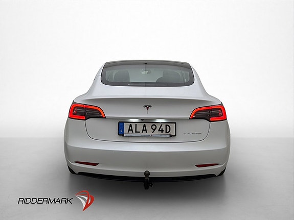Tesla Model 3 8 of 30
