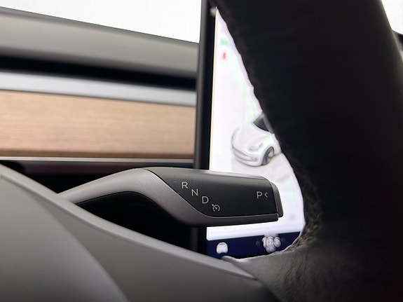 Tesla Model 3 14 of 30