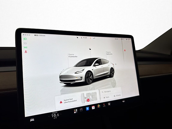 Tesla Model 3 20 of 30