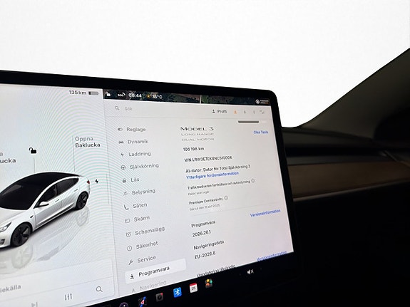 Tesla Model 3 26 of 30
