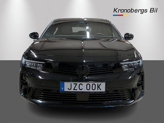 Opel Astra 2 of 22
