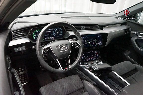 Audi Q8 e-tron 9 of 25