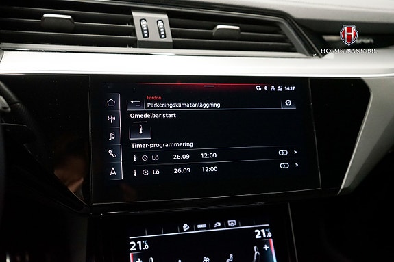Audi Q8 e-tron 19 of 25