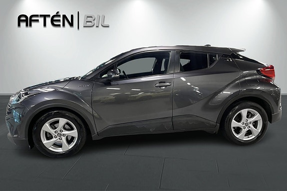 Toyota C-HR 6 of 27
