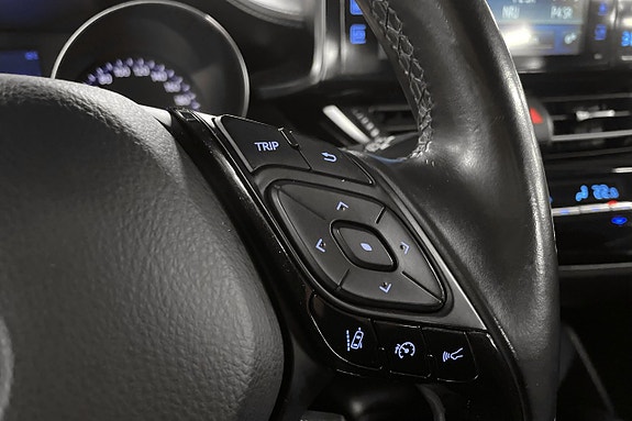 Toyota C-HR 22 of 27