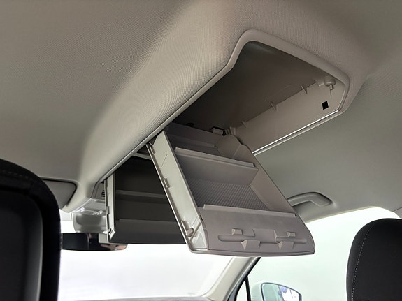 Volkswagen Tiguan Allspace 23 of 26