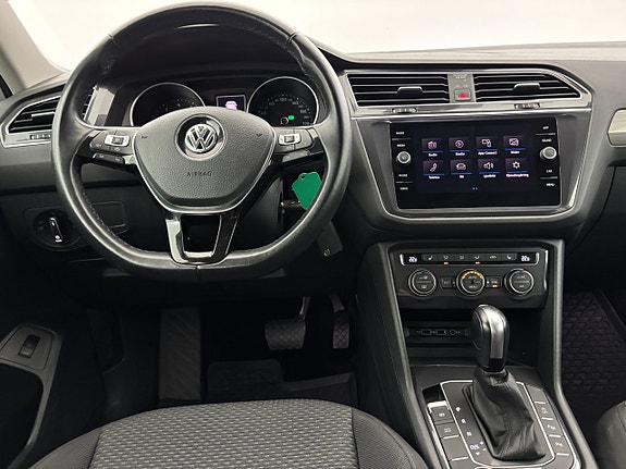 Volkswagen Tiguan Allspace 18 of 26