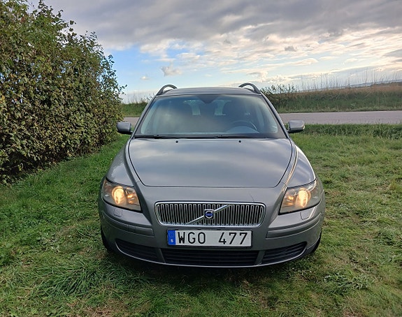 Volvo V50 5 of 12