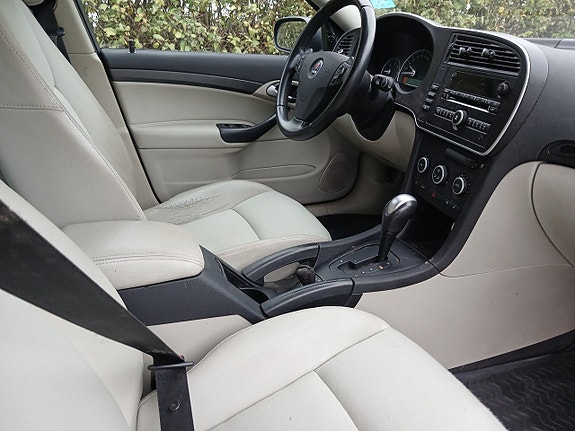 Saab 9-3 9 of 11