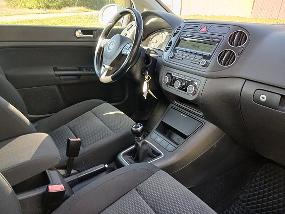Volkswagen Golf Plus 7 of 13