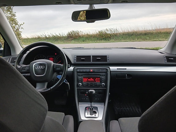 Audi A4 16 of 16