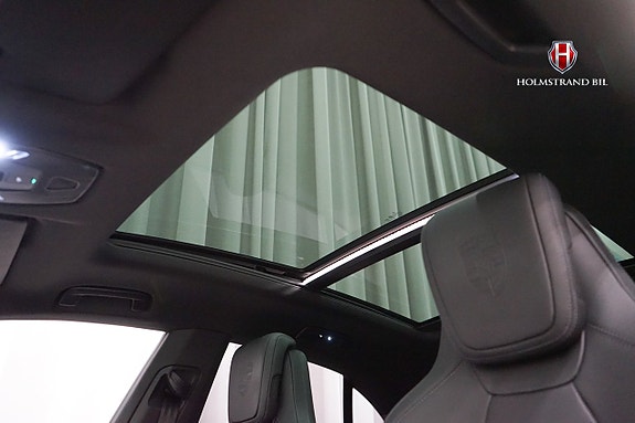 Porsche Macan 4S 13 of 30