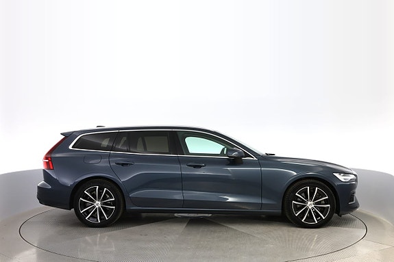 Volvo V60 5 of 16