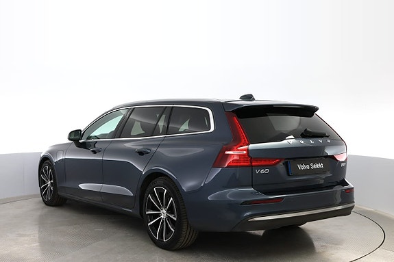 Volvo V60 3 of 16