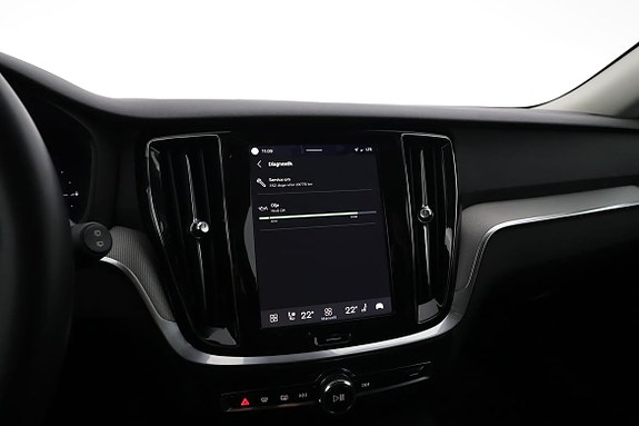 Volvo V60 14 of 16