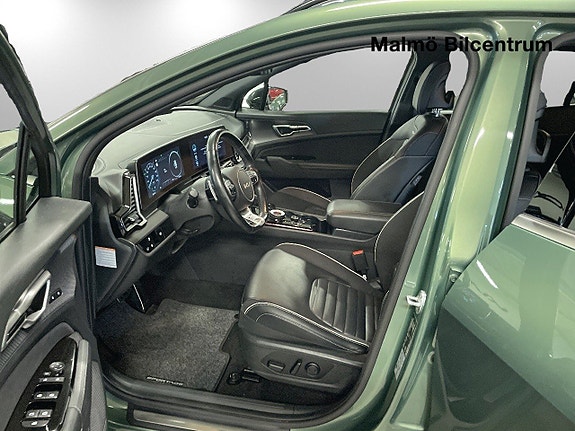 Kia Sportage 13 of 21