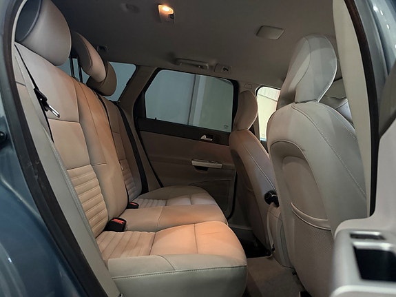 Volvo V50 12 of 13