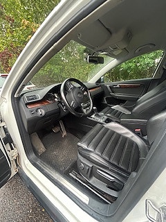 Volkswagen Passat Alltrack 5 of 6