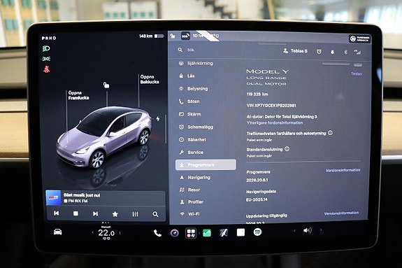 Tesla Model Y 11 of 13