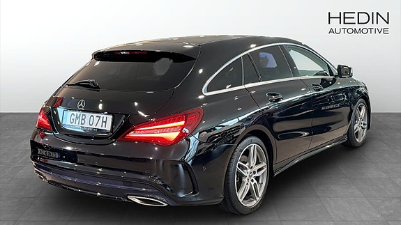 Mercedes-Benz CLA200 2 of 9
