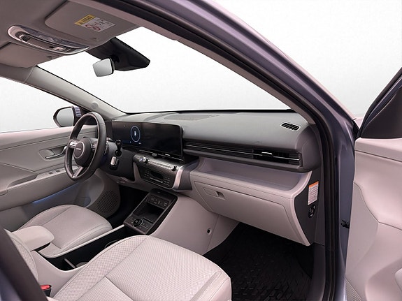 Hyundai Kona 26 of 30