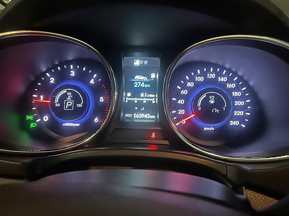 Hyundai Santa Fe 4 of 9