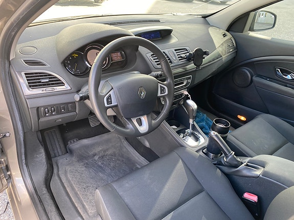 Renault Megane III 14 of 14