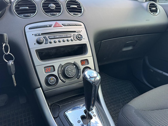 Peugeot 308 13 of 16