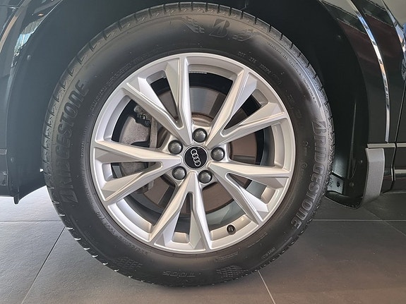 Audi Q3 8 of 20
