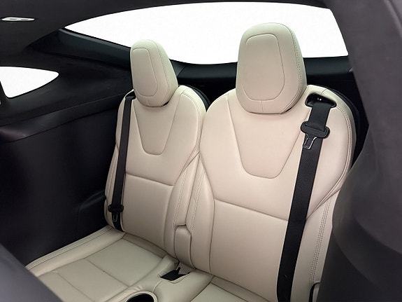Tesla Model X 29 of 30