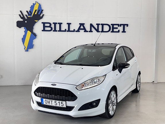 Ford Fiesta 2 of 26