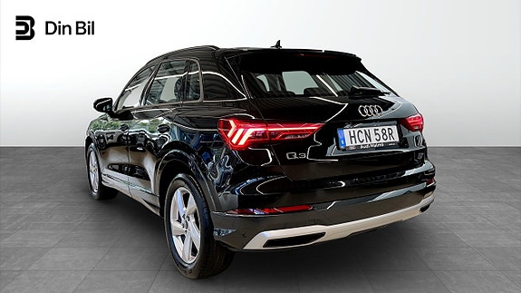 Audi Q3 3 of 15