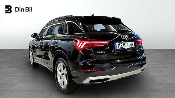Audi Q3 3 of 15