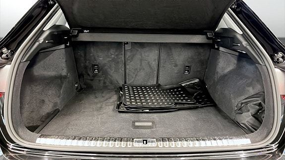 Audi Q3 12 of 15
