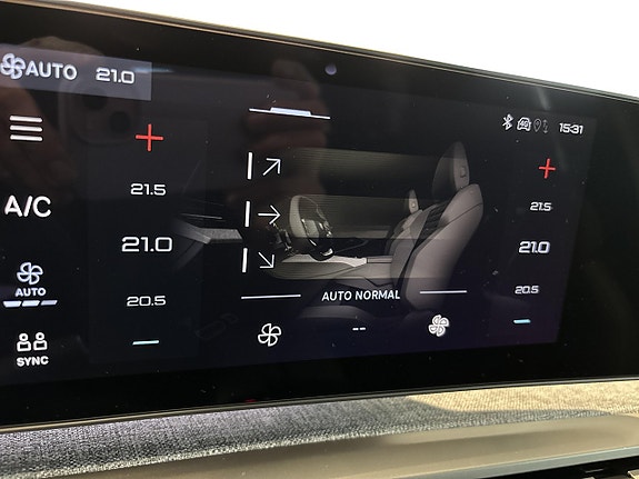 Peugeot 5008 12 of 17