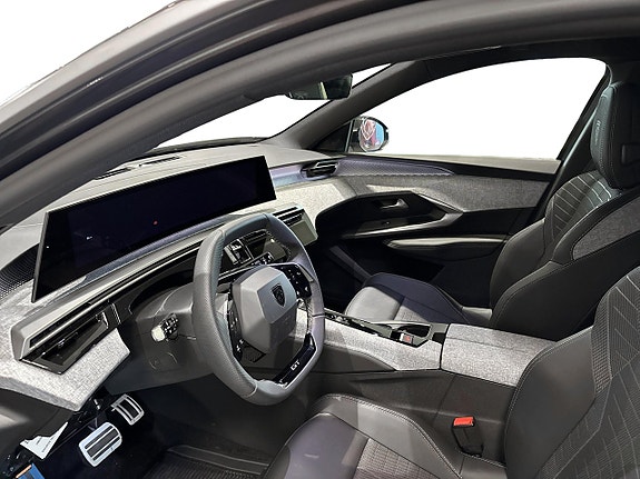 Peugeot 5008 4 of 17