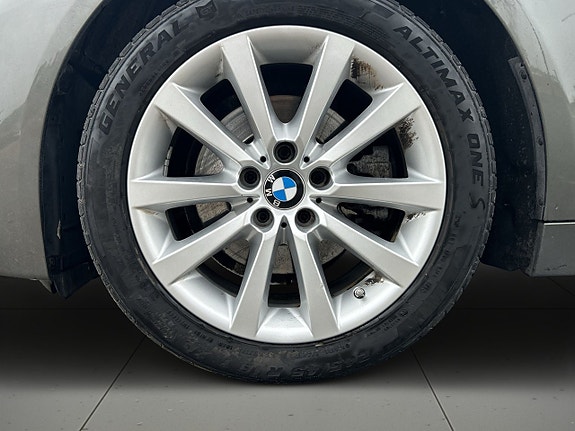 BMW 520d 14 of 25