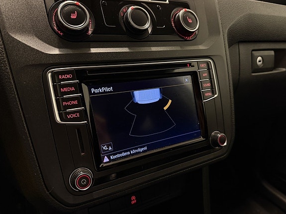 Volkswagen Caddy 16 of 25