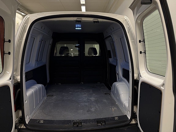 Volkswagen Caddy 5 of 25