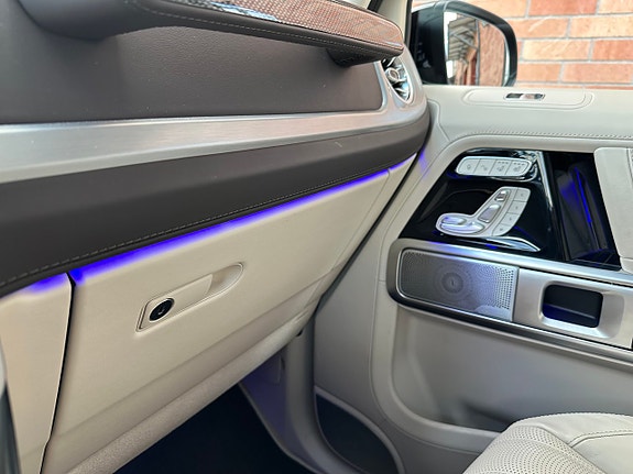 Mercedes-Benz G63 24 of 30
