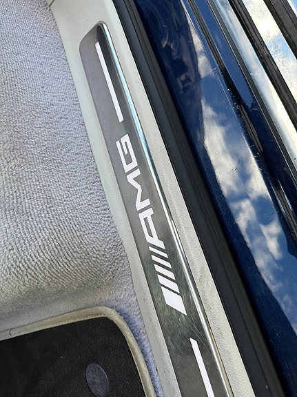 Mercedes-Benz G63 20 of 30