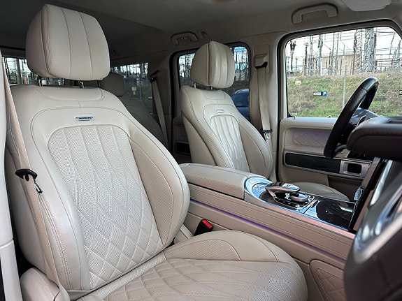 Mercedes-Benz G63 10 of 30