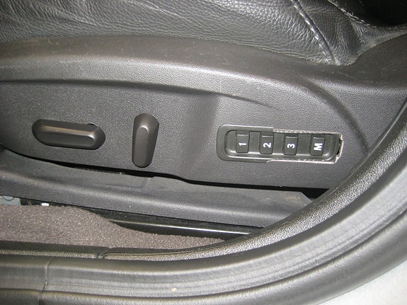 Saab 9-3 9 of 22