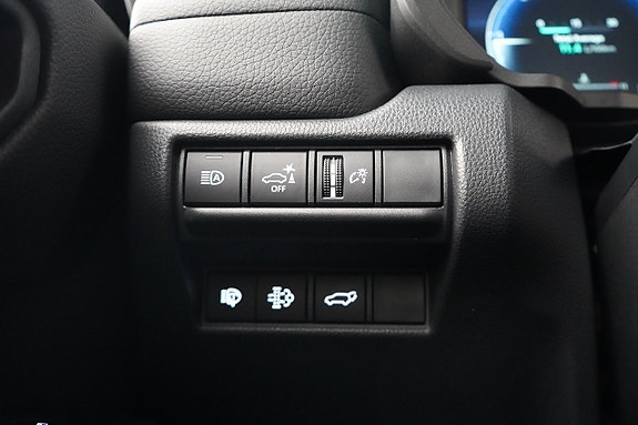 Toyota Land Cruiser 10 of 29
