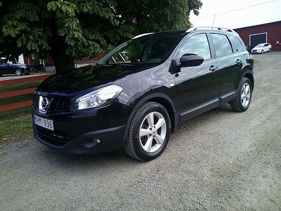 Nissan Qashqai+2 3 of 16
