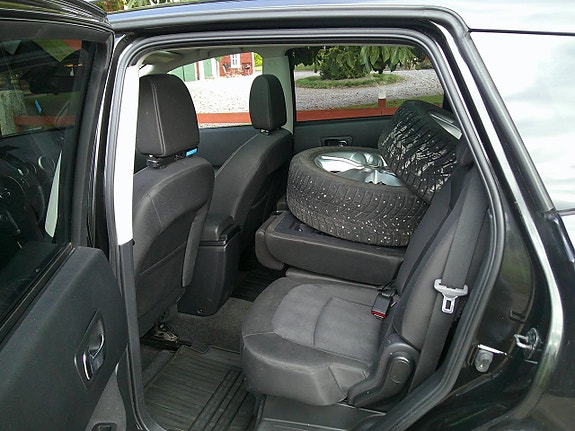Nissan Qashqai+2 13 of 16