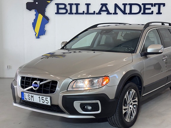 Volvo XC70 8 of 28