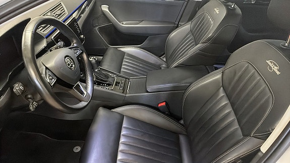 Skoda Superb 8 of 12