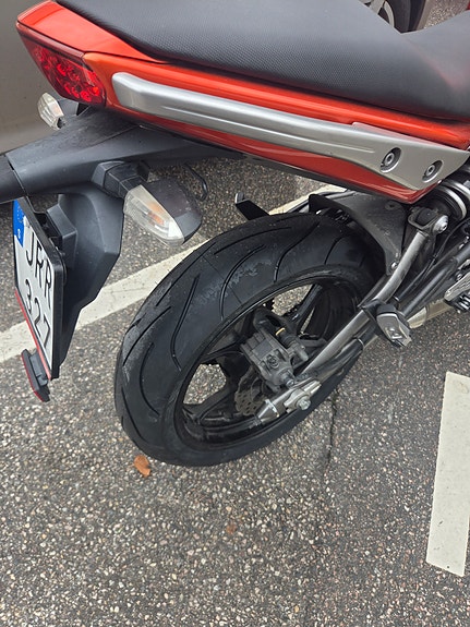 Kawasaki ER-6N ABS 10 of 10